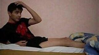 Russian Guy Films Sex With His Hot Girlfriend porn video